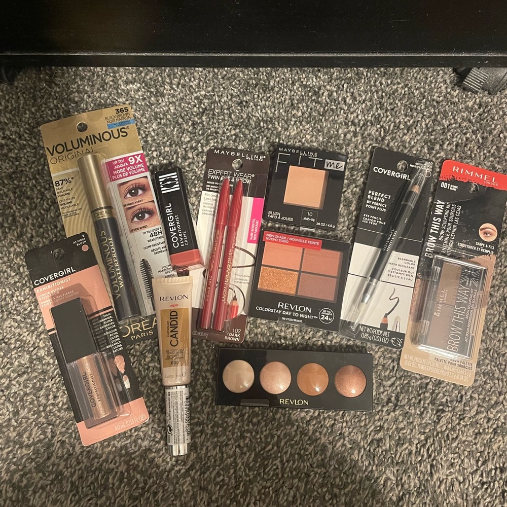 Cosmetic bundle with multiple brands ~ All brand new